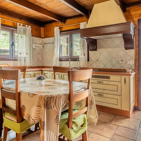 Casa vacanze 4br Wooden -pool & Views - Parking Candelaria